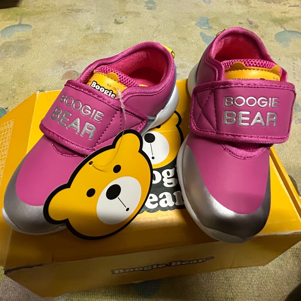 2 Brand New Girl Winter Shoes